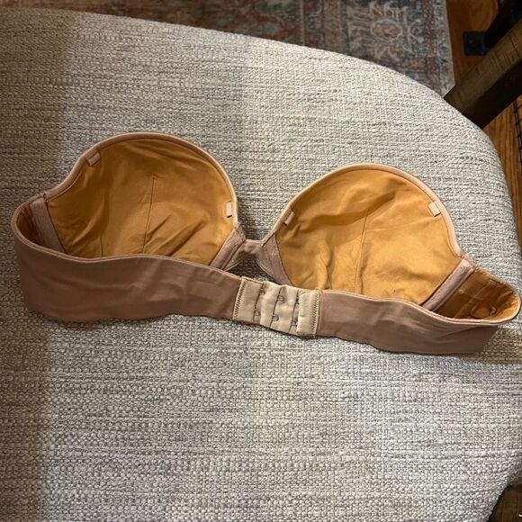 Victoria’s Secret bio fit size 34B strapless bra - Picture 3 of 5